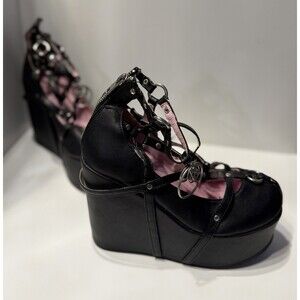 DEMONIA POISON-25-1 PLATFORM WEDGE BOOTIES Size 6 Worn to Aftershock 25